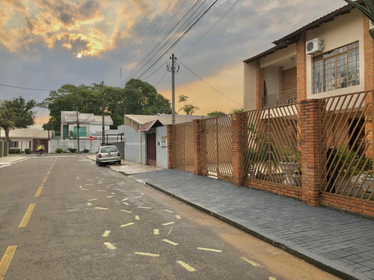 Casa Com Piscina Proximo Atrativos/ Wifi/ Garagem Villa Foz do Iguaçu Exteriör bild